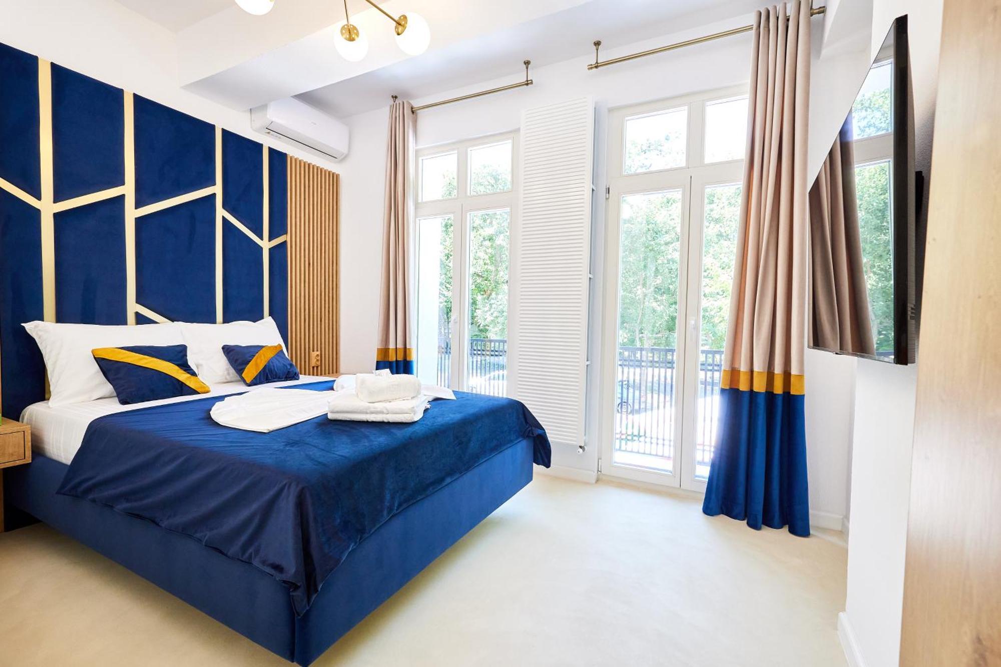 Carol Park View Hotel Bukarest Eksteriør billede